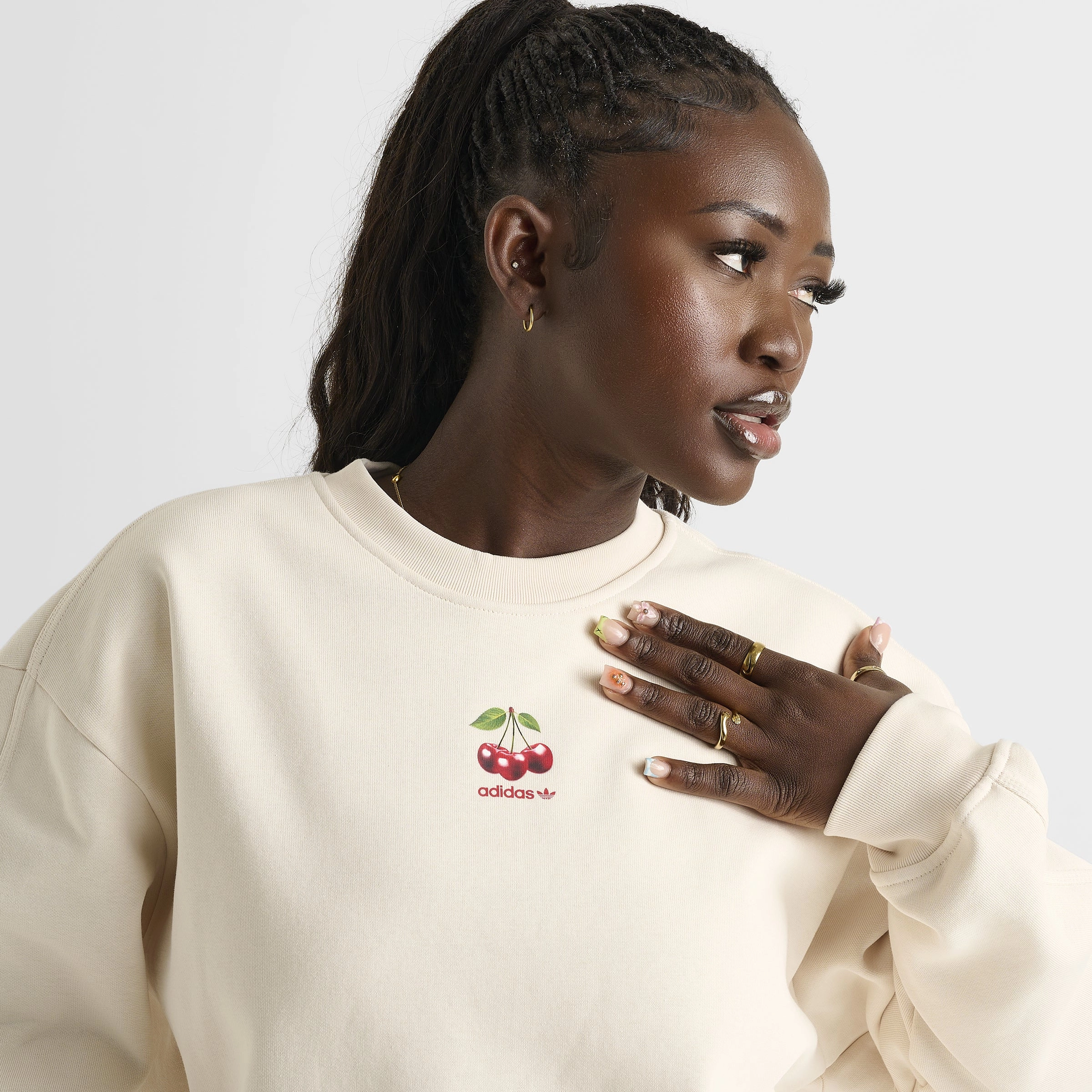 adidas Women's Cherry Crewneck / Wonder White