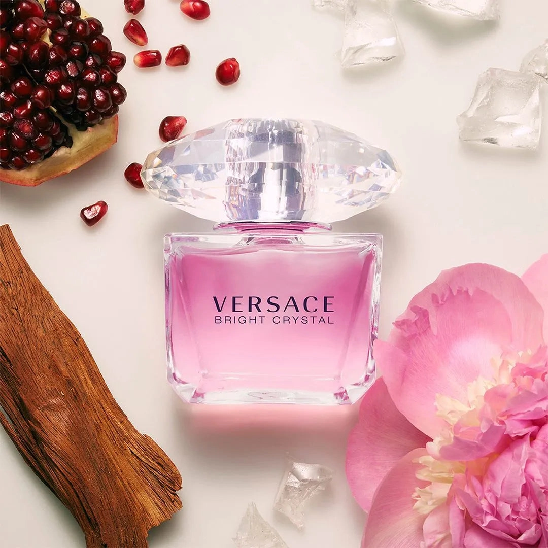 Bright Crystal For Women By Versace Eau de Toilette Spray