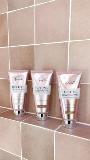 Loving Tan Deluxe Gradual Tan - Medium