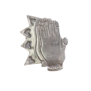 MNQ16006 Pin Badge - Pray Hands