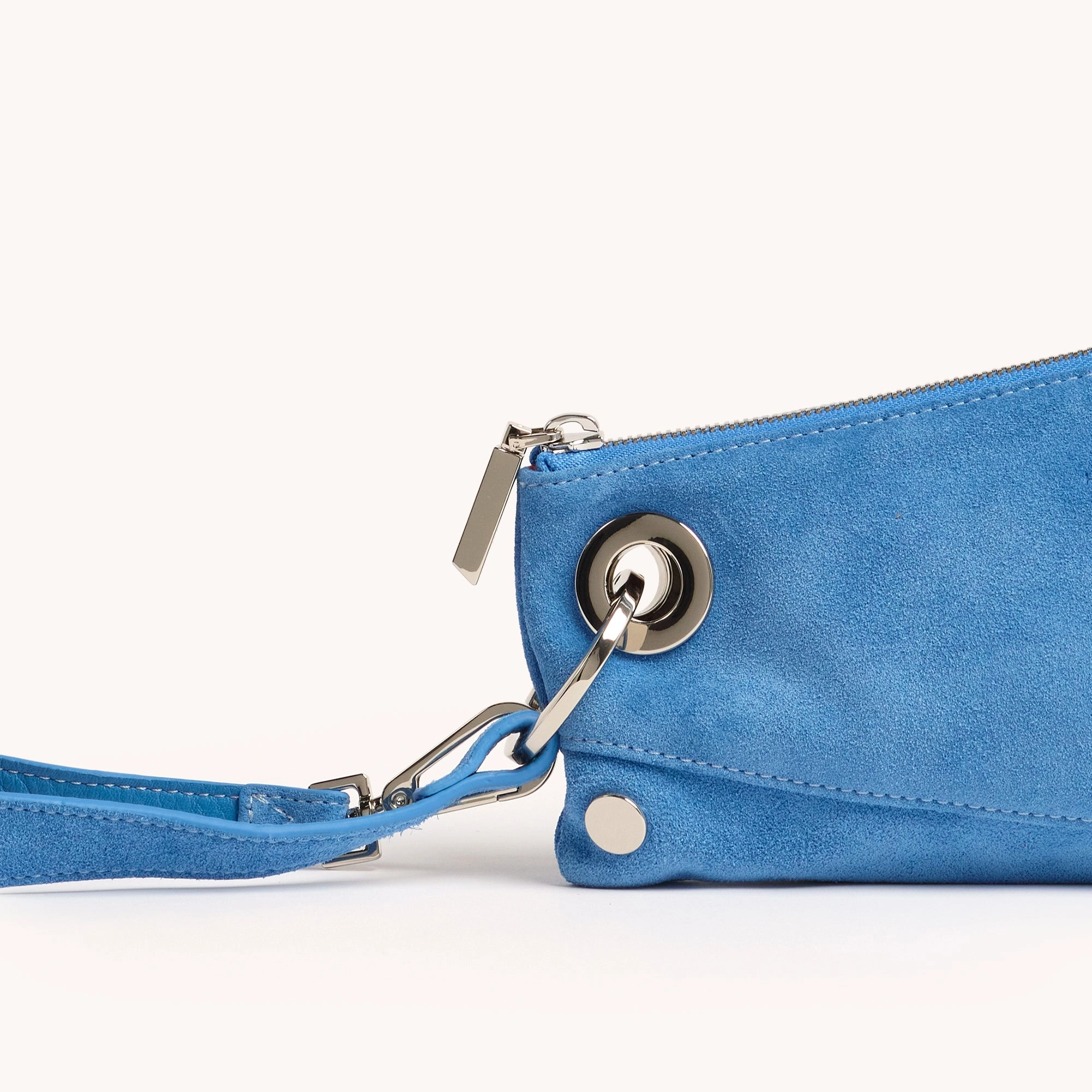 Nash Pochette | Hydrangea Suede/Silver