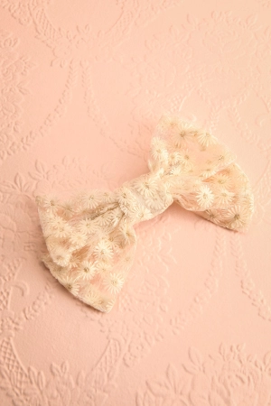 Paourat | Oversized Daisy Bow Hair Clip