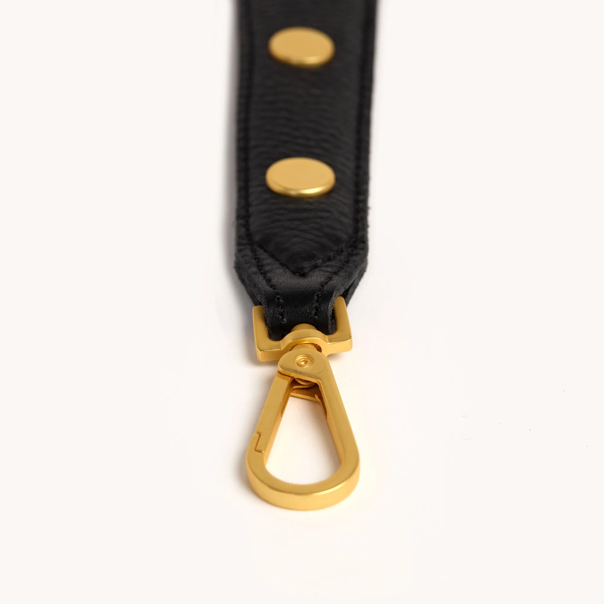 Riveted Shoulder Strap | Black Pebbled/Brushed Gold