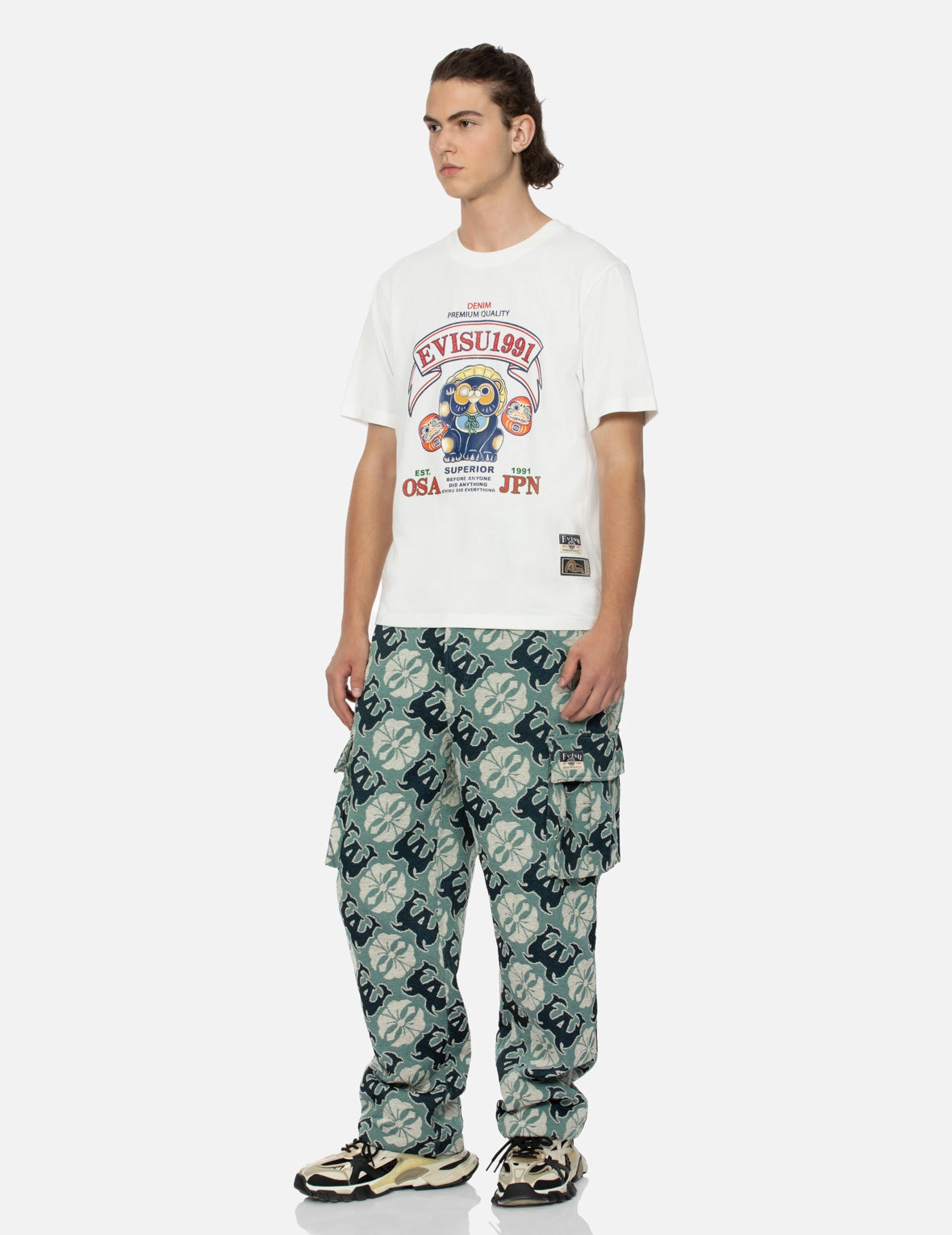 Tanuki and Daruma Print Regular Fit T-Shirt