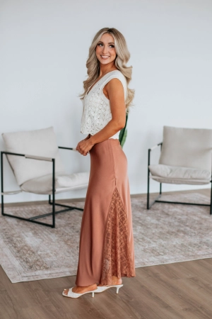 Vivian Lace Skirt - Clay